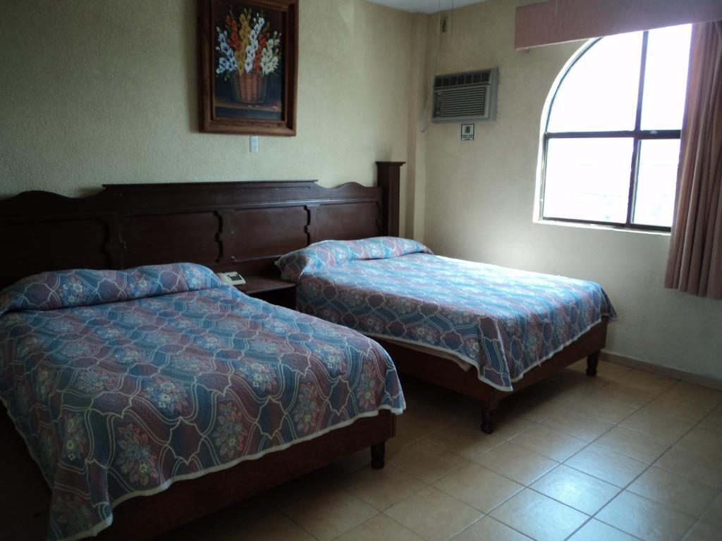 Hotel Mario'S Inn Ramos Arizpe Extérieur photo
