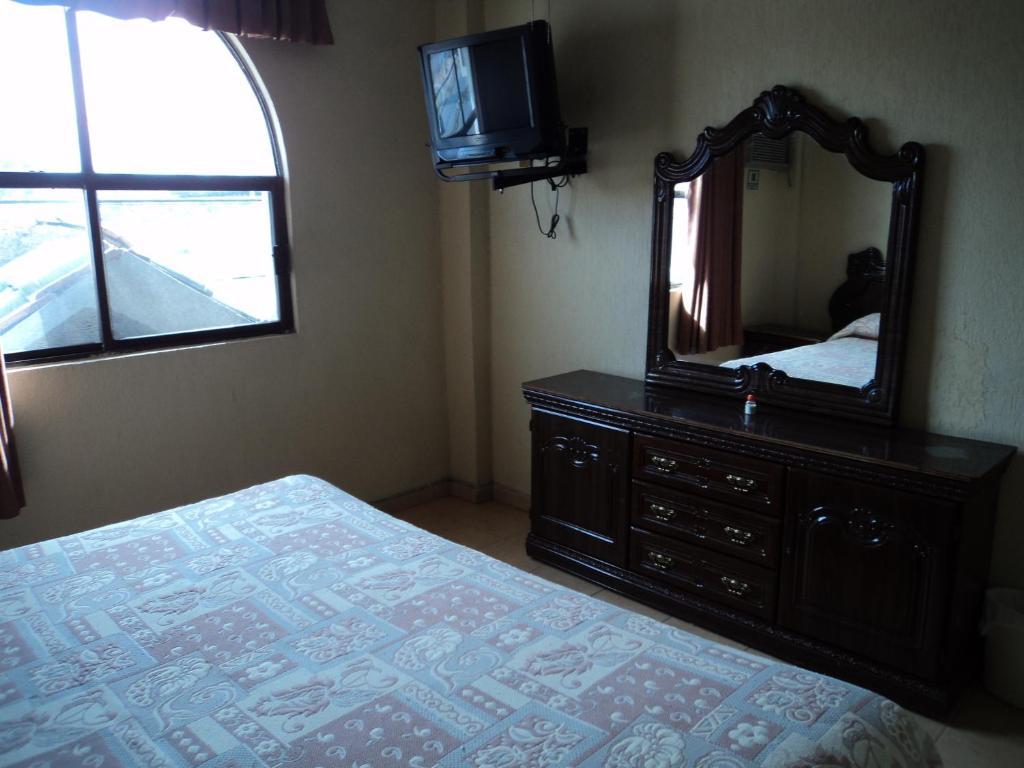 Hotel Mario'S Inn Ramos Arizpe Extérieur photo